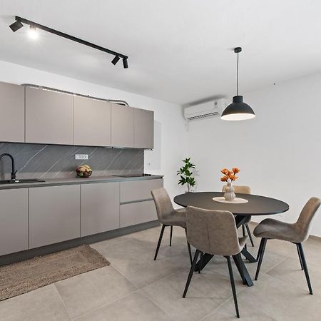 Apartmán Poli Nona - Renovated In 2023 Poreč Exteriér fotografie