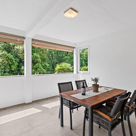 Apartmán Poli Nona - Renovated In 2023 Poreč Exteriér fotografie