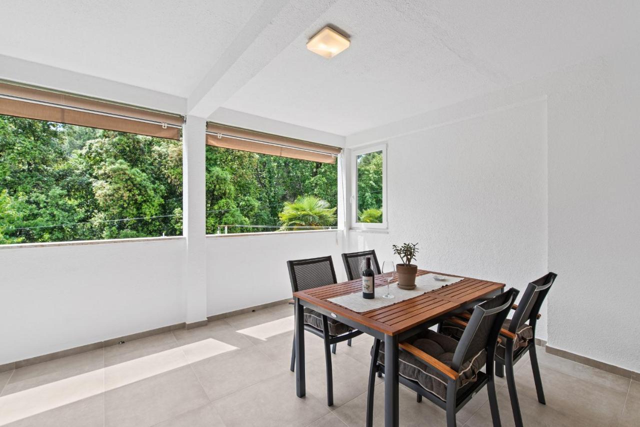 Apartmán Poli Nona - Renovated In 2023 Poreč Exteriér fotografie