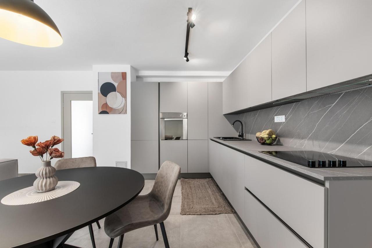 Apartmán Poli Nona - Renovated In 2023 Poreč Exteriér fotografie