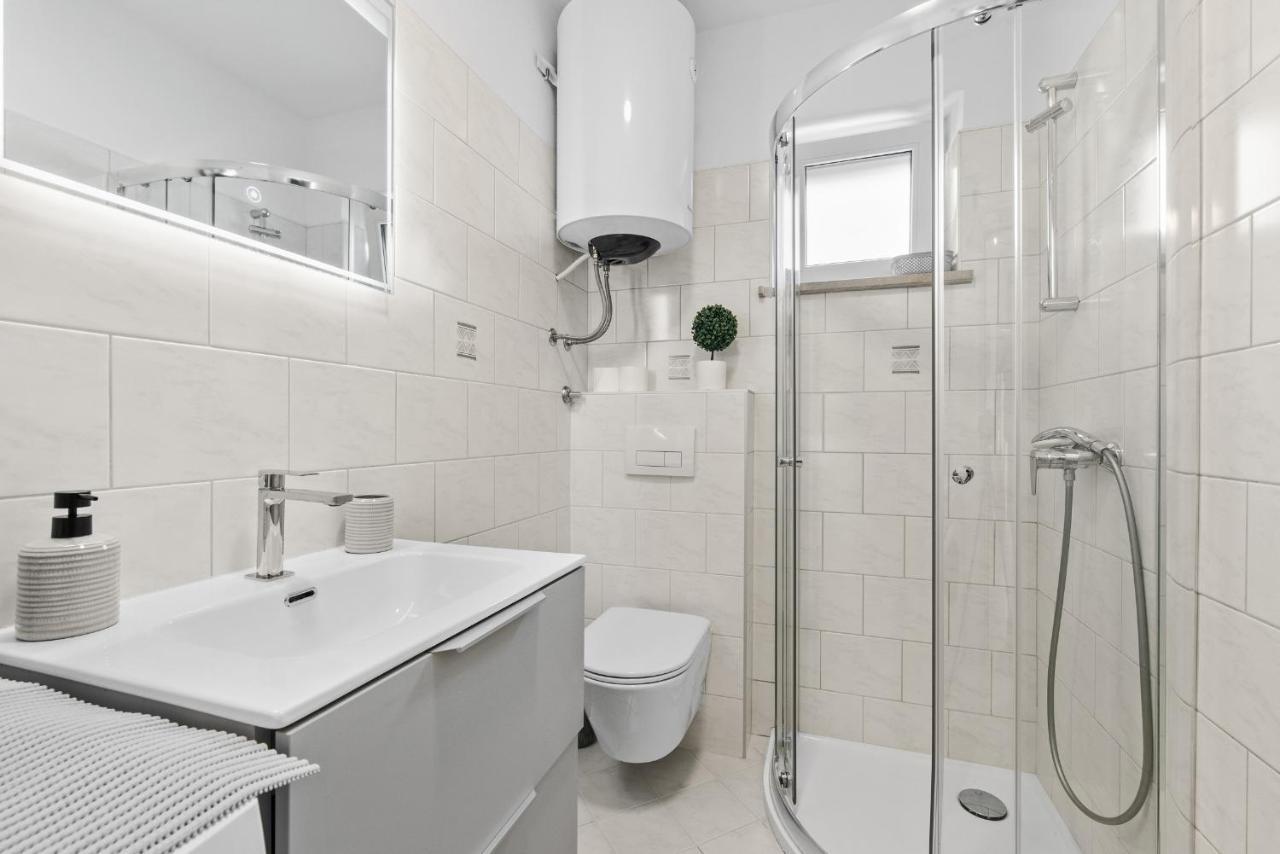 Apartmán Poli Nona - Renovated In 2023 Poreč Exteriér fotografie